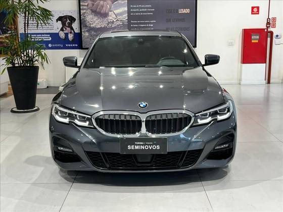BMW 320i 2.0 16V TURBO FLEX M SPORT AUTOMÁTICO BMW 320i 2.0 16V TURBO FLEX M SPORT AUTOMÁTICO